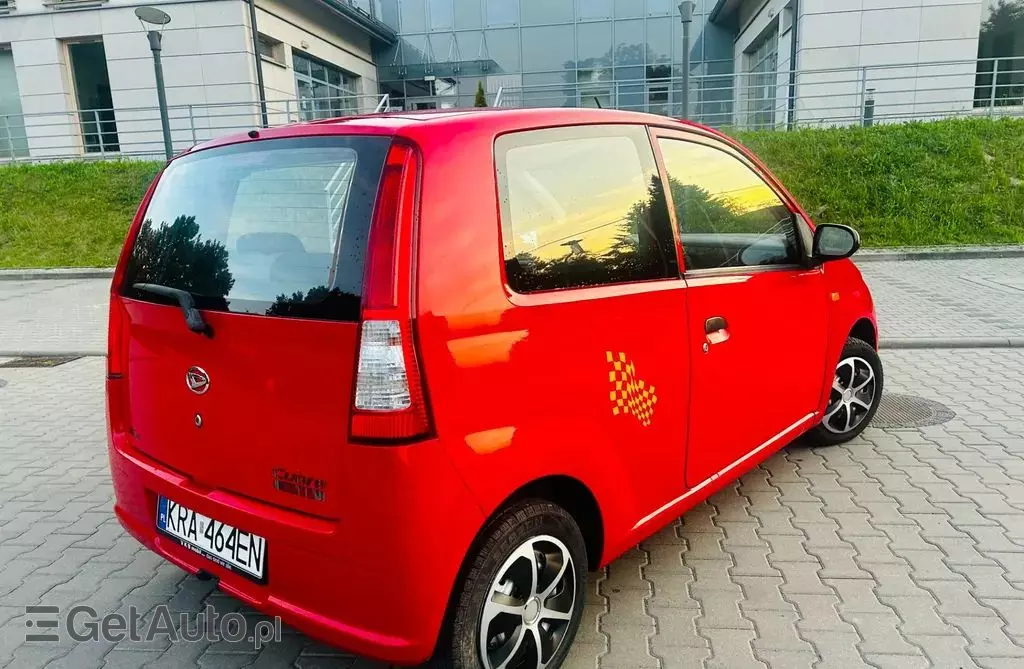 DAIHATSU Cuore 