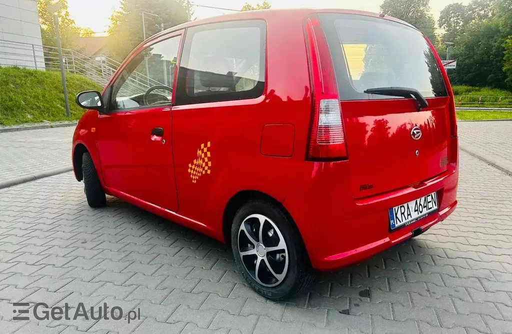 DAIHATSU Cuore 