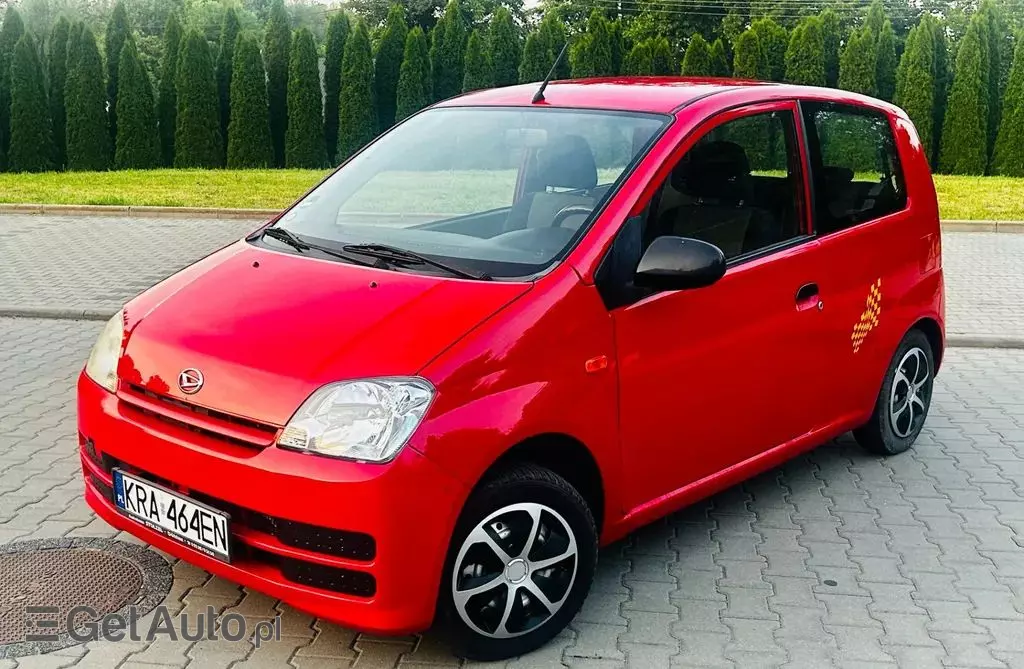 DAIHATSU Cuore 
