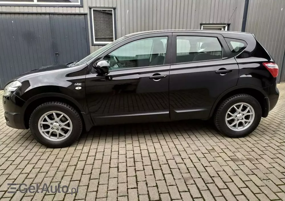 NISSAN Qashqai 1.6 Acenta