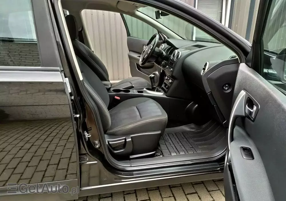 NISSAN Qashqai 1.6 Acenta