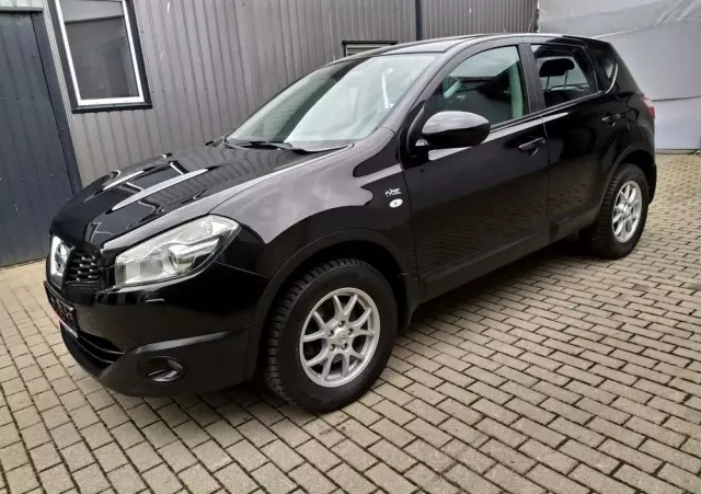 NISSAN Qashqai 1.6 Acenta