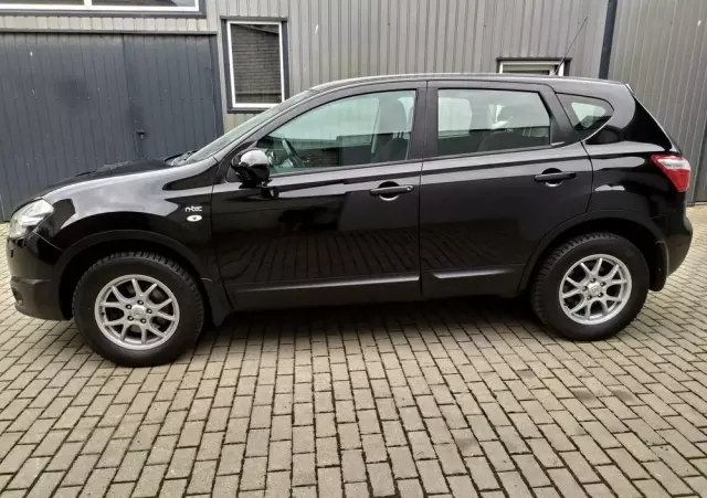 NISSAN Qashqai 1.6 Acenta