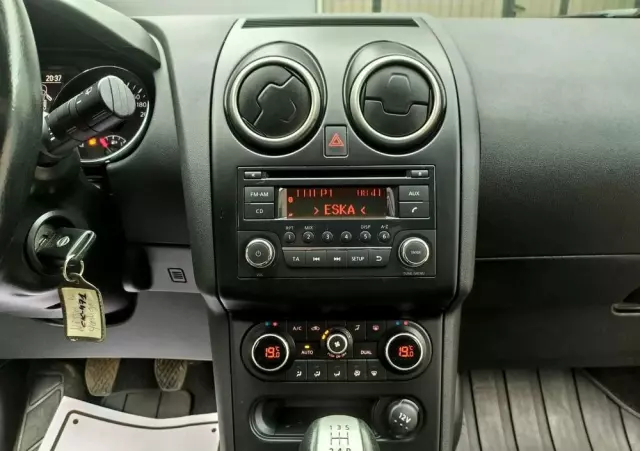 NISSAN Qashqai 1.6 Acenta