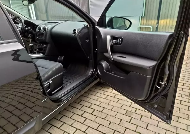 NISSAN Qashqai 1.6 Acenta