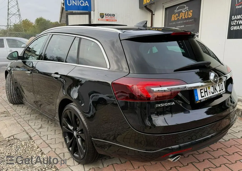 OPEL Insignia Sports Tourer 2.0 Diesel Automatik Ultimate