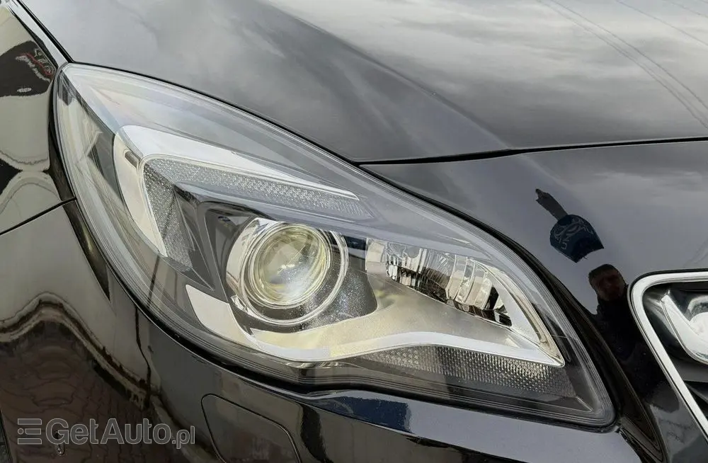 OPEL Insignia Sports Tourer 2.0 Diesel Automatik Ultimate