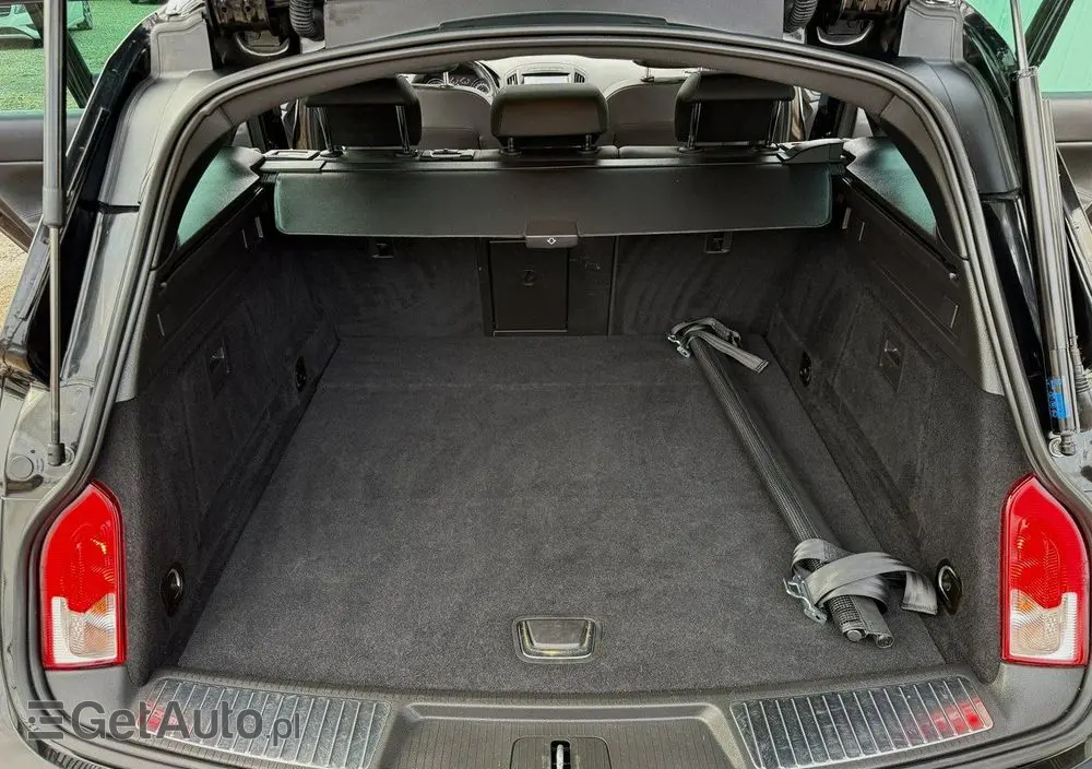 OPEL Insignia Sports Tourer 2.0 Diesel Automatik Ultimate