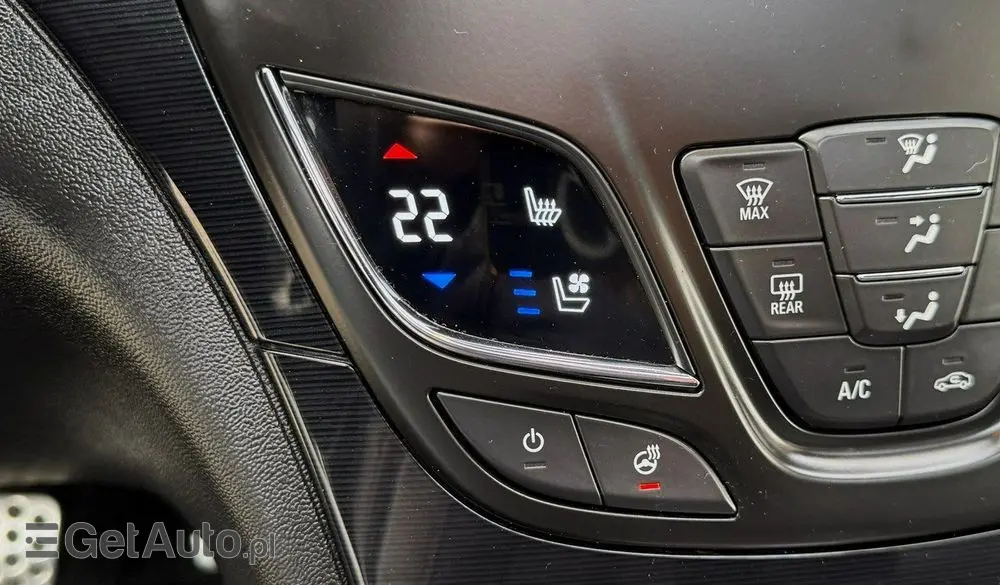 OPEL Insignia Sports Tourer 2.0 Diesel Automatik Ultimate