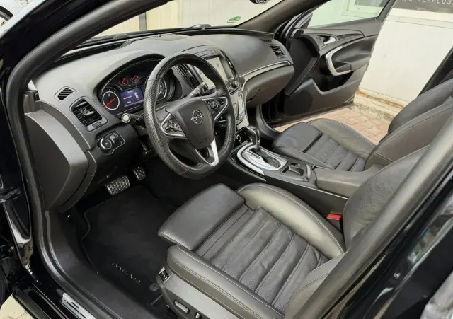 OPEL Insignia Sports Tourer 2.0 Diesel Automatik Ultimate