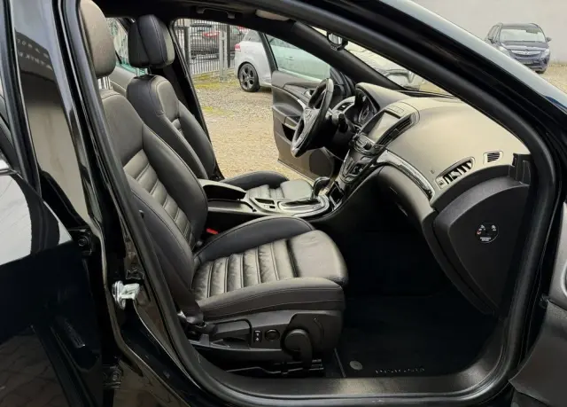 OPEL Insignia Sports Tourer 2.0 Diesel Automatik Ultimate