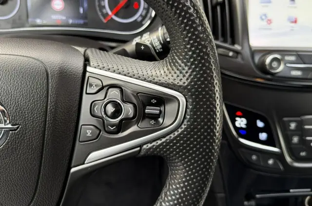 OPEL Insignia Sports Tourer 2.0 Diesel Automatik Ultimate