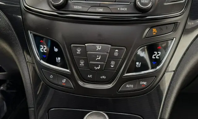 OPEL Insignia Sports Tourer 2.0 Diesel Automatik Ultimate