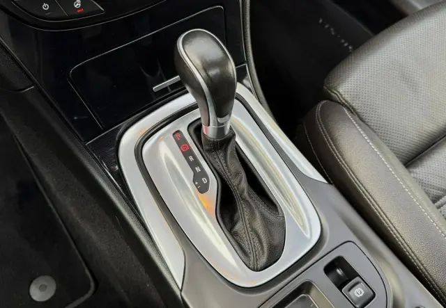 OPEL Insignia Sports Tourer 2.0 Diesel Automatik Ultimate