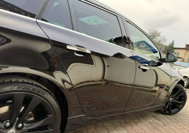 OPEL Insignia Sports Tourer 2.0 Diesel Automatik Ultimate