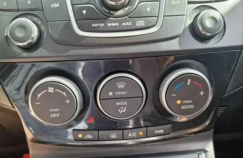 MAZDA 5 