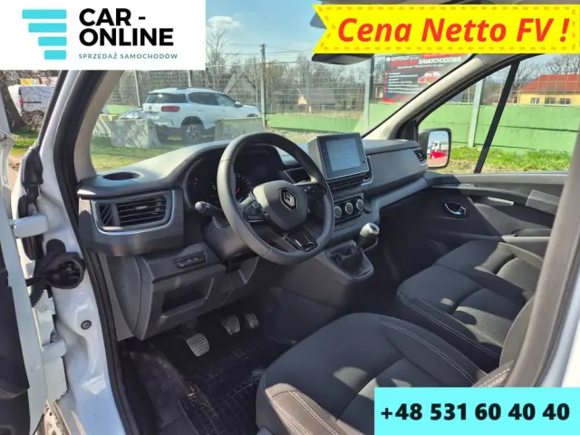 RENAULT Trafic 