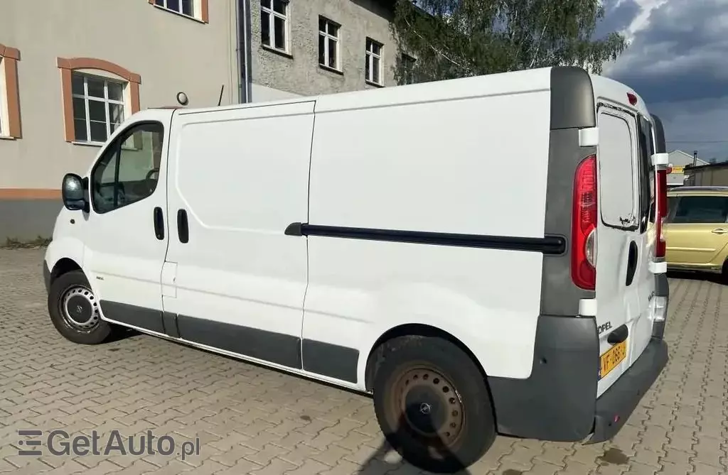 OPEL Vivaro 