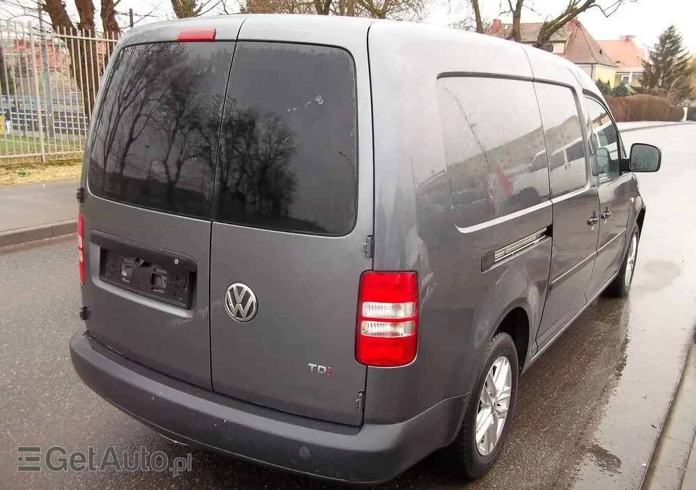 VOLKSWAGEN Caddy 