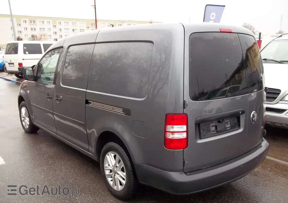 VOLKSWAGEN Caddy 