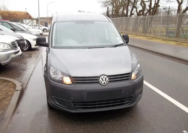 VOLKSWAGEN Caddy 