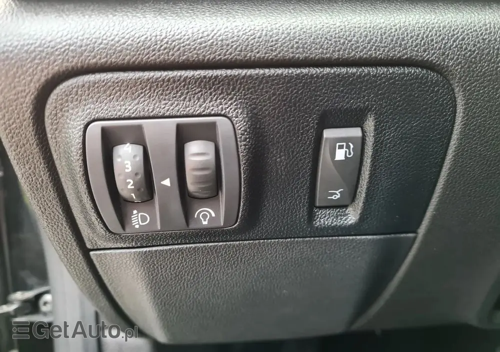 RENAULT Megane 1.3 TCe FAP Business