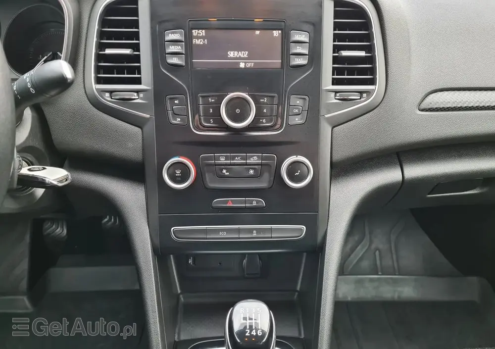 RENAULT Megane 1.3 TCe FAP Business