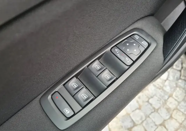 RENAULT Megane 1.3 TCe FAP Business