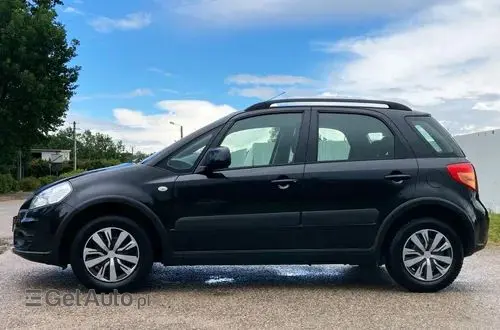 SUZUKI SX4 