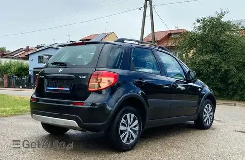 SUZUKI SX4 