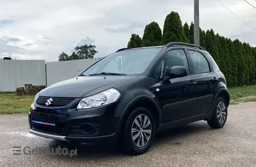 SUZUKI SX4 