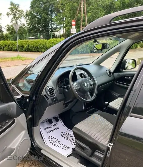 SUZUKI SX4 