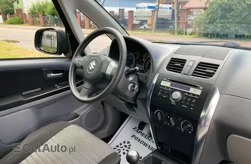 SUZUKI SX4 
