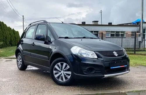 SUZUKI SX4 