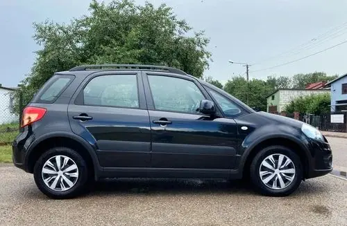 SUZUKI SX4 