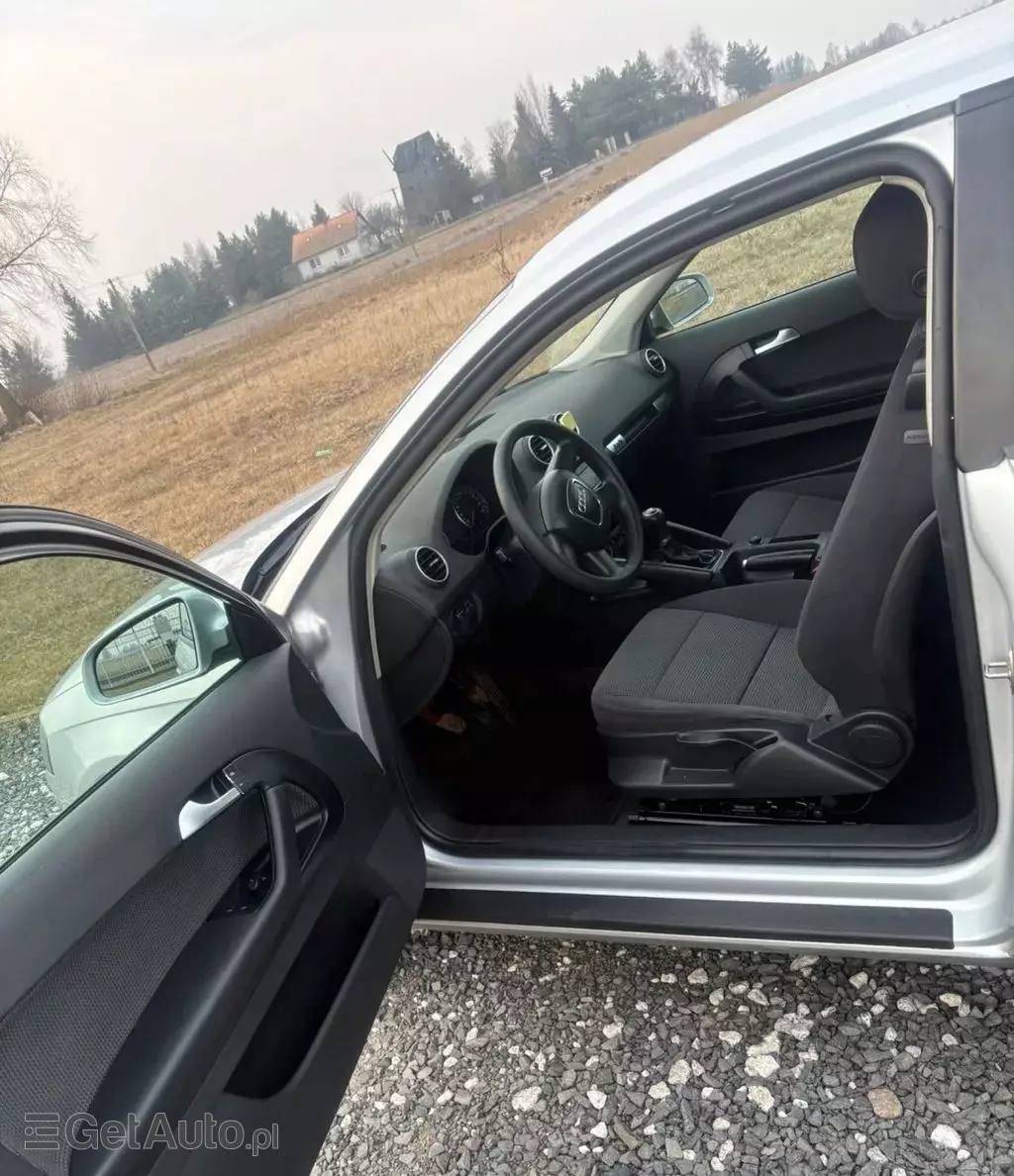 AUDI A3 