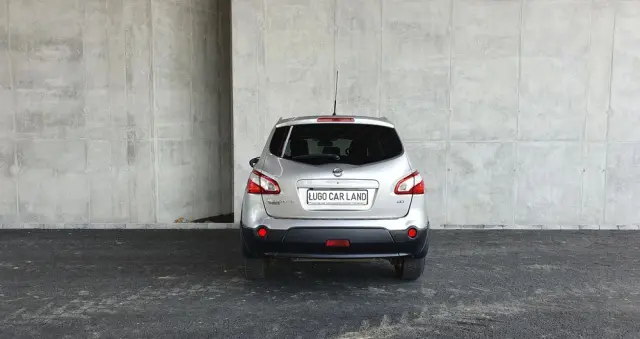 NISSAN Qashqai+2 2.0 dCi 4x4 Tekna