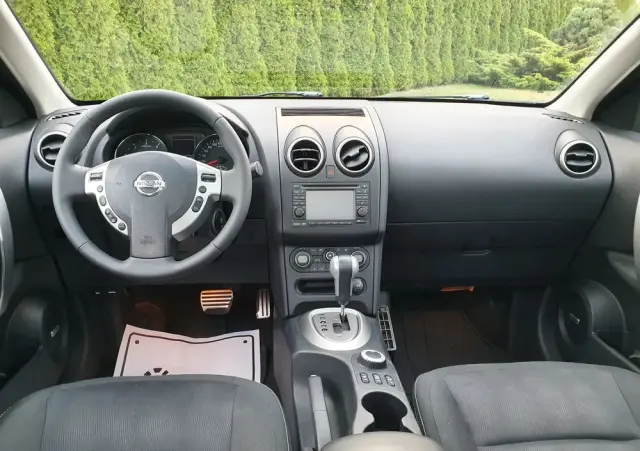 NISSAN Qashqai+2 2.0 dCi 4x4 Tekna