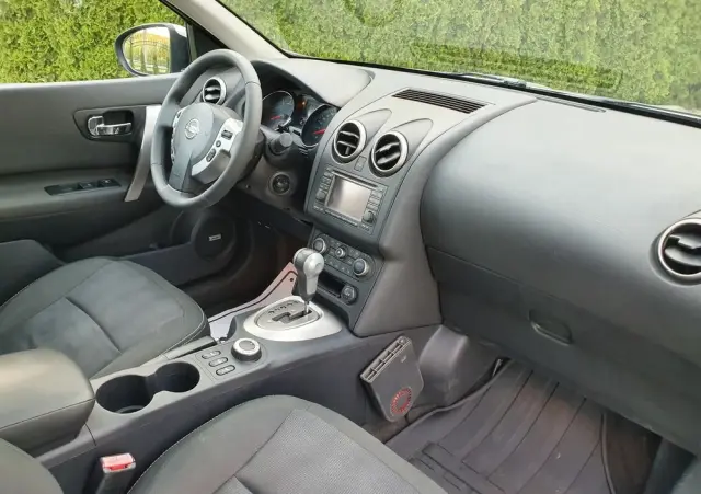 NISSAN Qashqai+2 2.0 dCi 4x4 Tekna