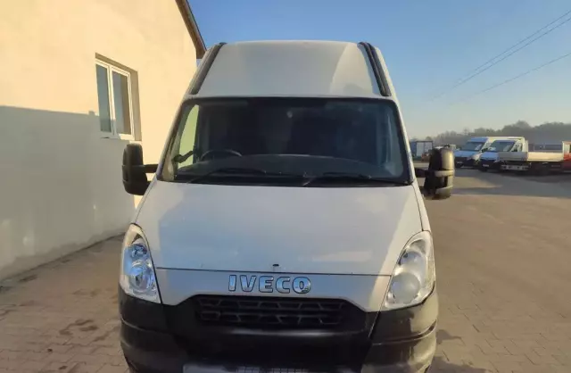 IVECO Daily 