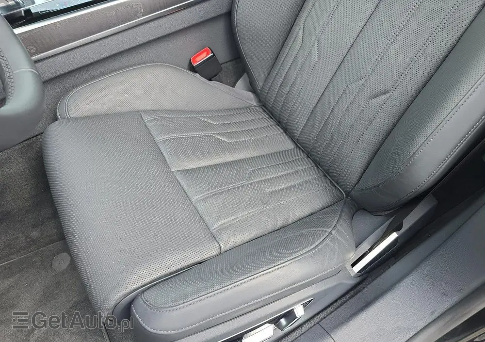 AUDI A8 L 55 TFSI quattro tiptronic