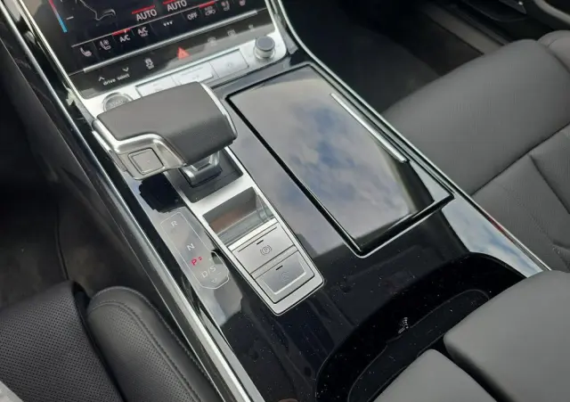 AUDI A8 L 55 TFSI quattro tiptronic