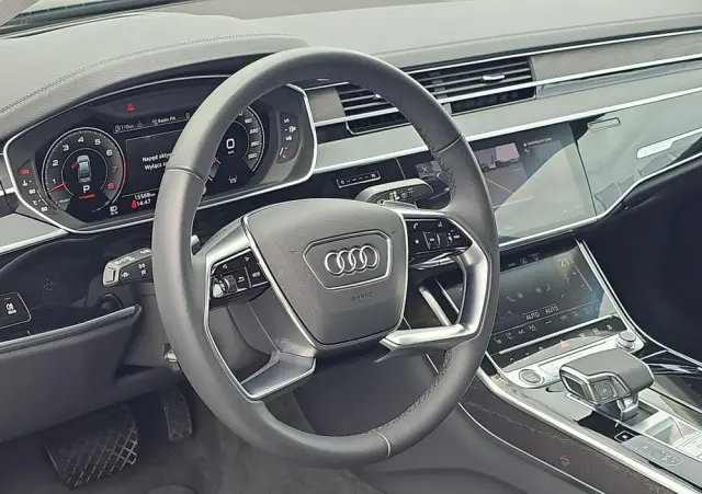 AUDI A8 L 55 TFSI quattro tiptronic