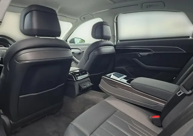 AUDI A8 L 55 TFSI quattro tiptronic