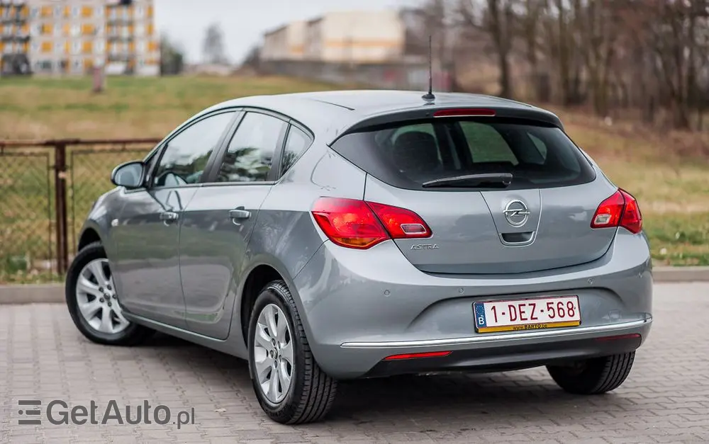 OPEL Astra 