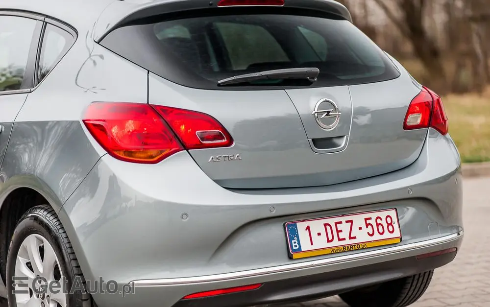 OPEL Astra 