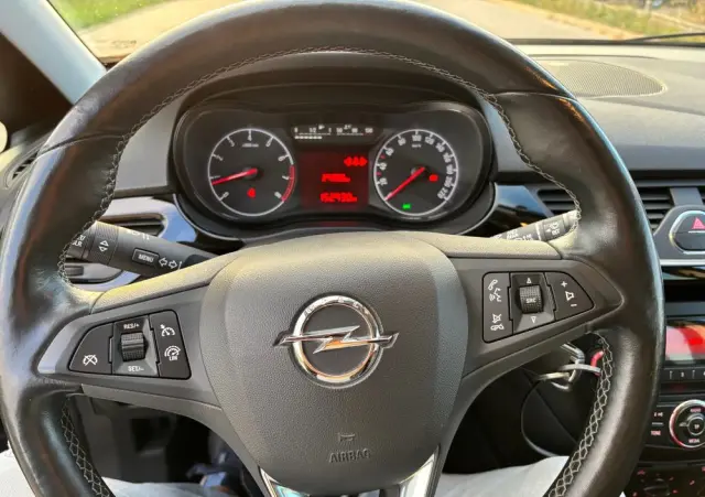 OPEL Corsa 1.4 Active
