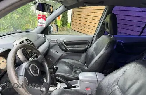 TOYOTA Rav 4 