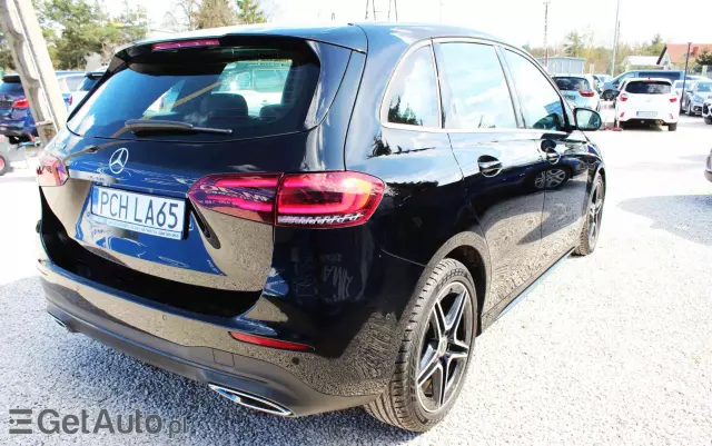 MERCEDES-BENZ Klasa B 200 d 8G-DCT AMG Line
