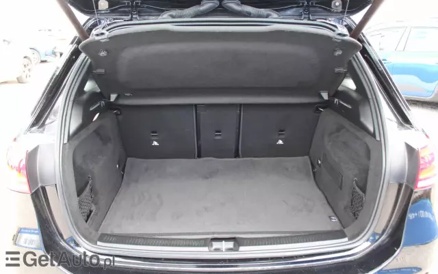 MERCEDES-BENZ Klasa B 200 d 8G-DCT AMG Line